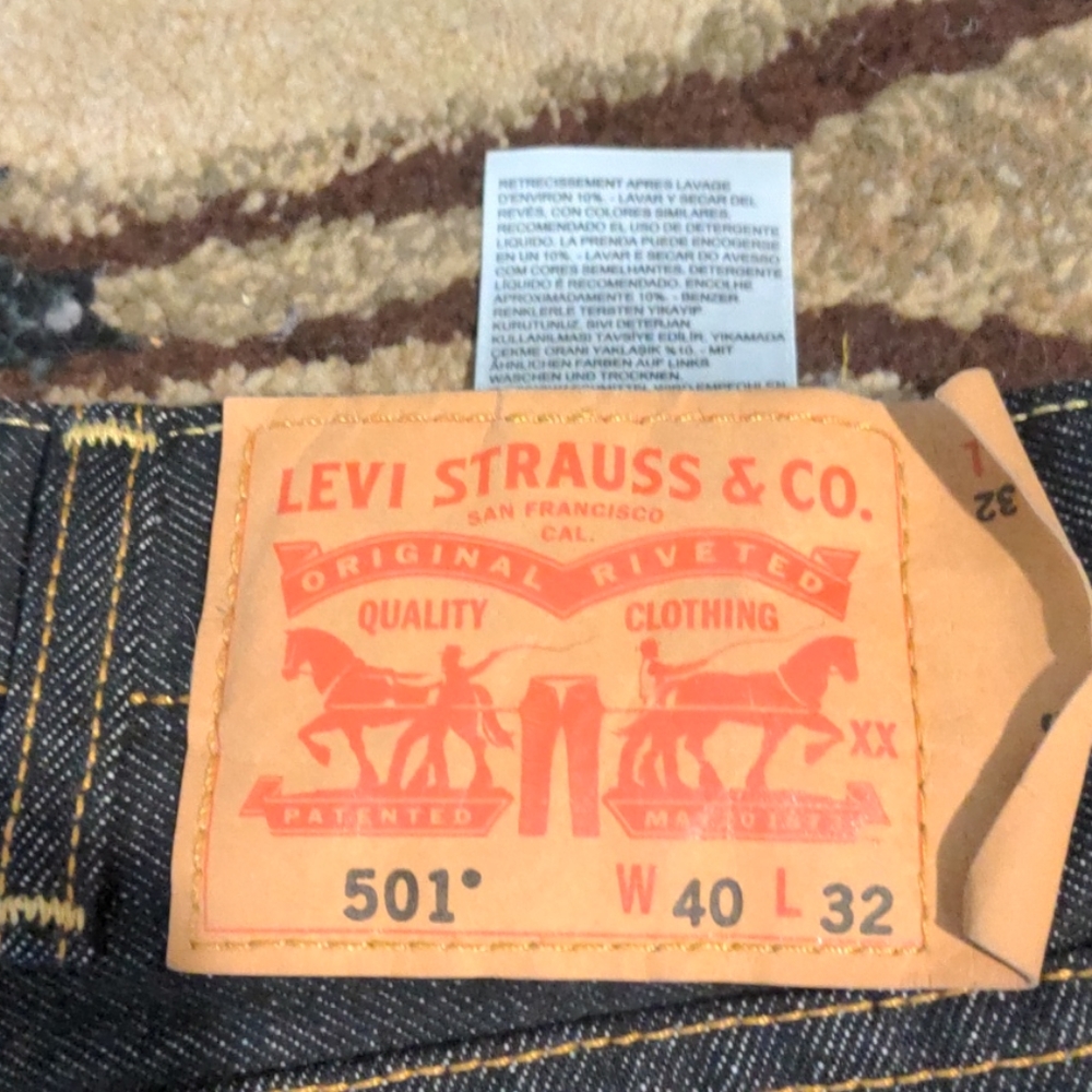 Levi's 501 Black Denim Jeans 40x32
